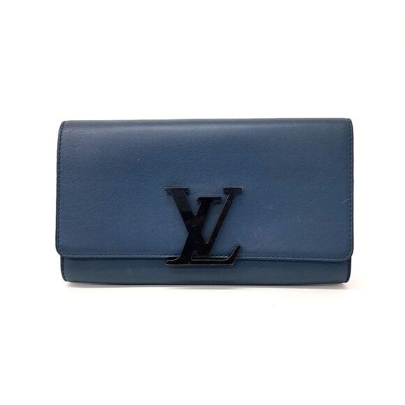 LOUIS VUITTON Handbags - Louis Vuitton Neo Sovet Clutch